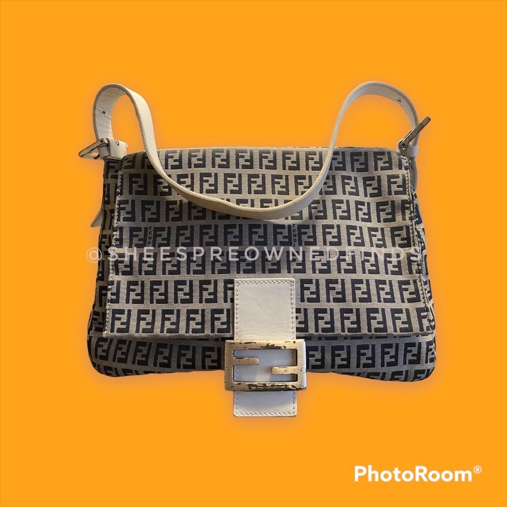 Authentic Fendi Baguette Mamma bag